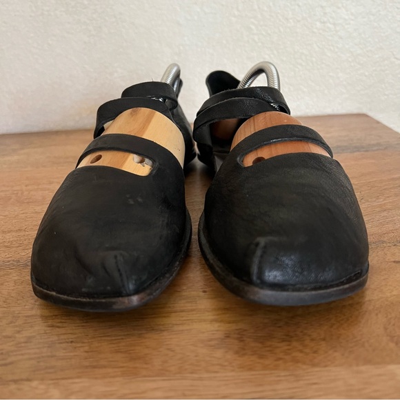 Cydwoq Intersect Women's Black Leather Shoes Size 38 - Picture 13 of 17